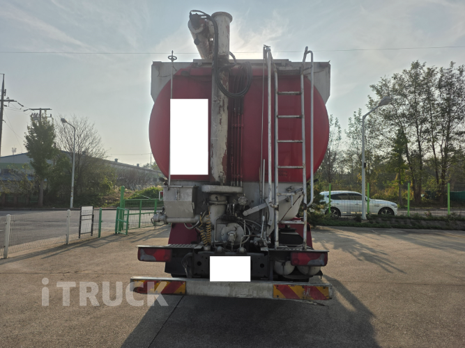 타타대우 프리마 14톤 사료운반차 4