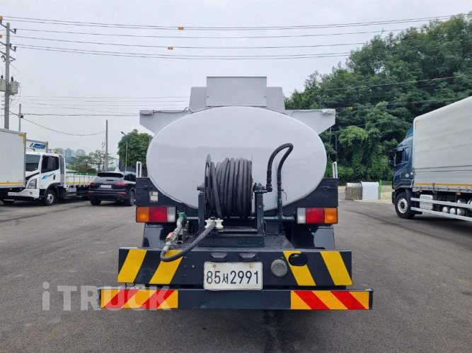 현대 탱크로리 메가트럭 5,000L 수동 6