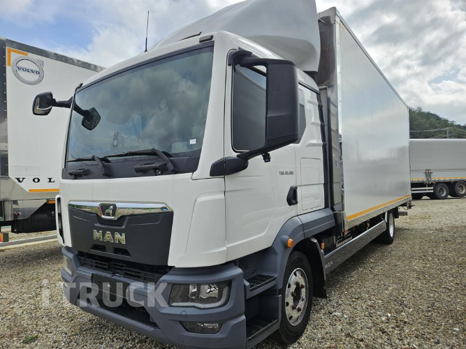 만 TGL 3.5톤 광폭 냉동윙