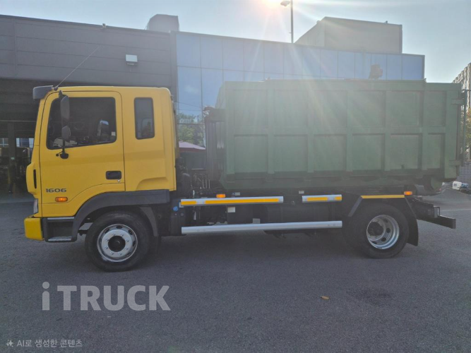 현대 메가트럭 암롤 280 5톤 수동 단바리 4