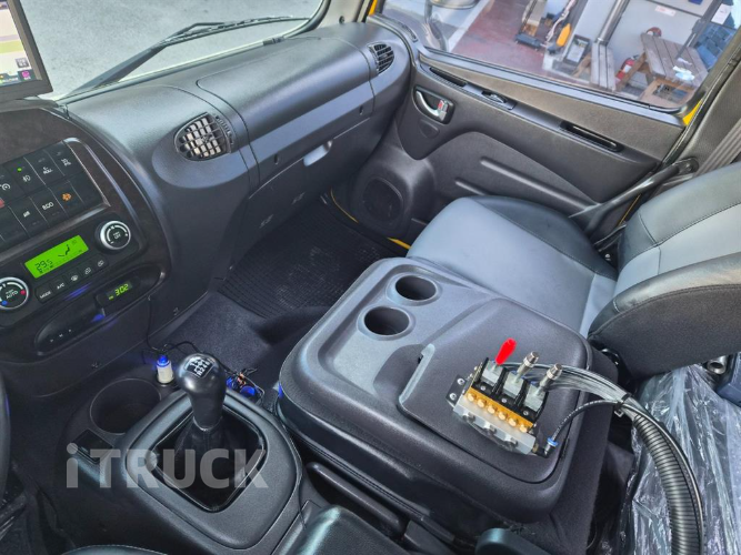 현대 메가트럭 암롤 280 5톤 수동 단바리 13