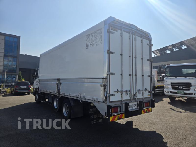 현대 메가트럭 250 앞축 윙바디 5톤 수동 3