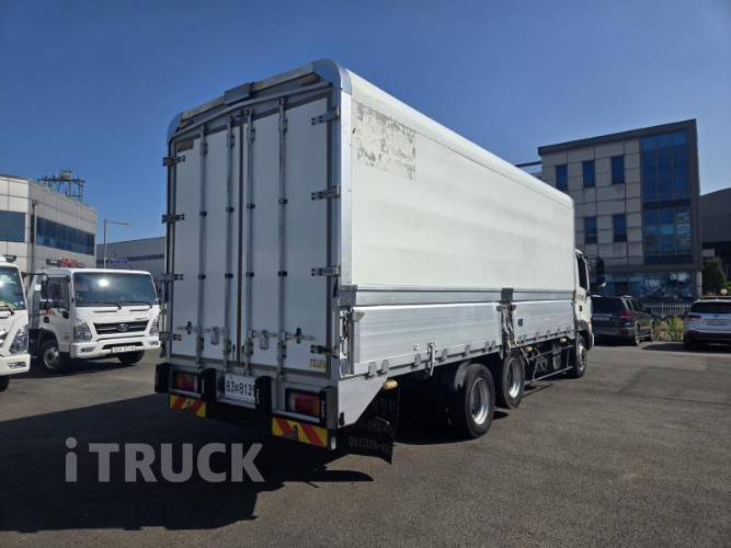 현대 메가트럭 250 앞축 윙바디 5톤 수동 5