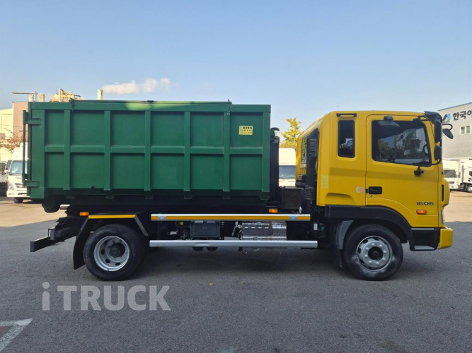 현대 메가트럭 암롤 280 5톤 수동 단바리 3