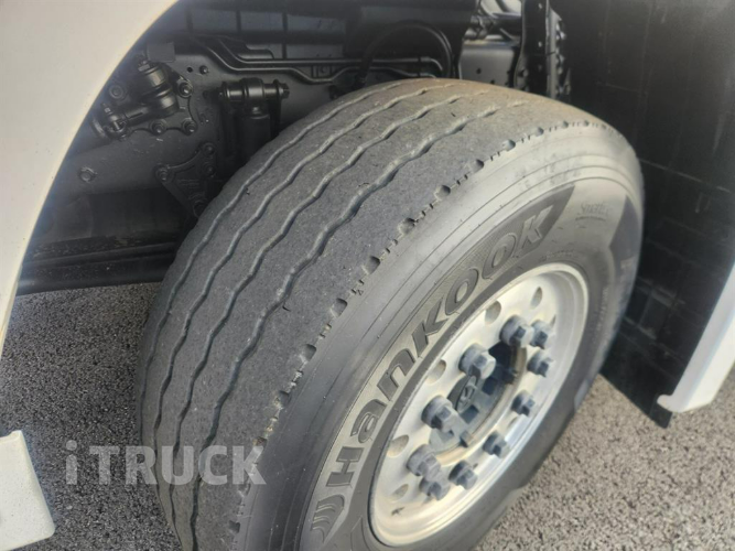 현대 트라고엑시언트 암롤 540 24톤 오토 리타더 앞축 18