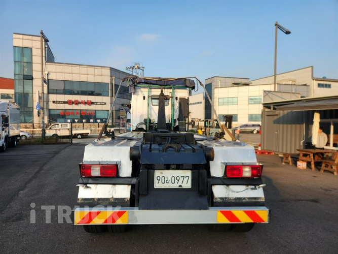 현대 트라고엑시언트 암롤 540 24톤 오토 리타더 앞축 7