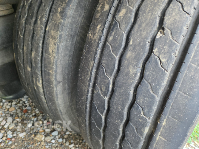 현대 파비스 300 앞축 카고 7.5톤 오토 15