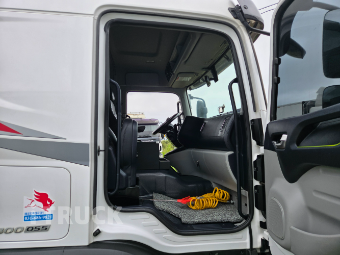 현대 파비스 300 앞축 카고 7.5톤 오토 12