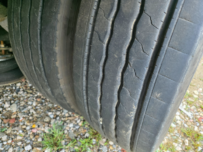 현대 파비스 300 앞축 카고 7.5톤 오토 14