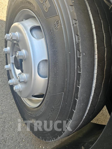 현대 메가트럭 280 앞축 카고 6.5톤 수동 9