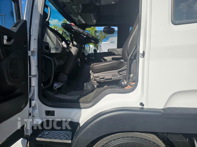 현대 메가트럭 280 앞축 카고 6.5톤 수동 7