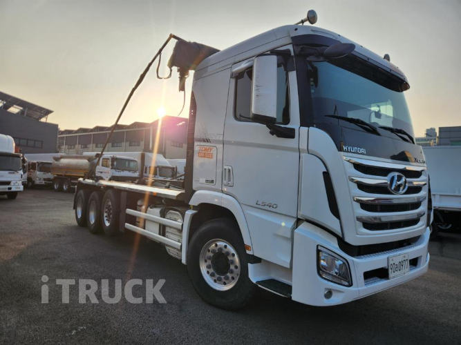 현대 엑시언트 암롤 540 24톤 오토 앞축 2