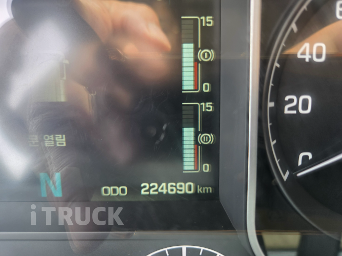 현대 엑시언트 350 앞축 카고 14톤 수동 4