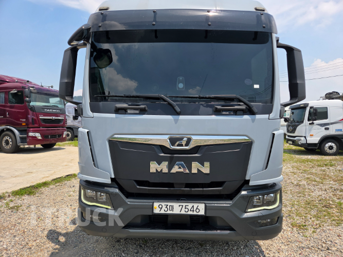 만 TGM 320 후축 윙바디 13톤 오토 1