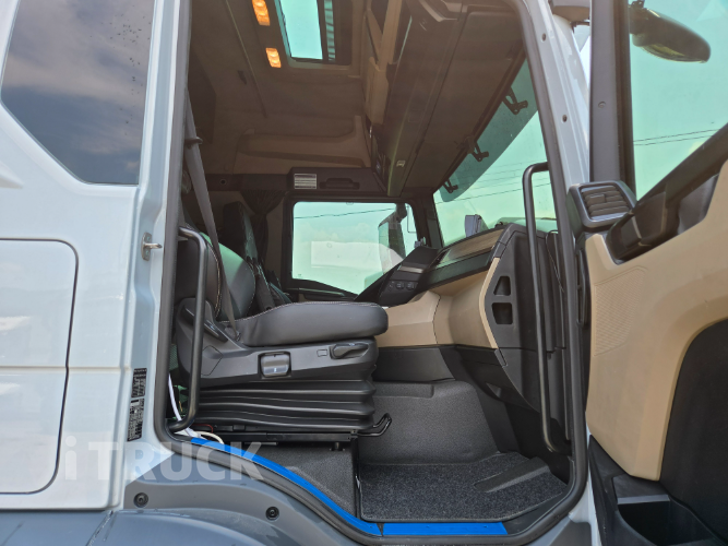 만 TGM 320 후축 윙바디 13톤 오토 9