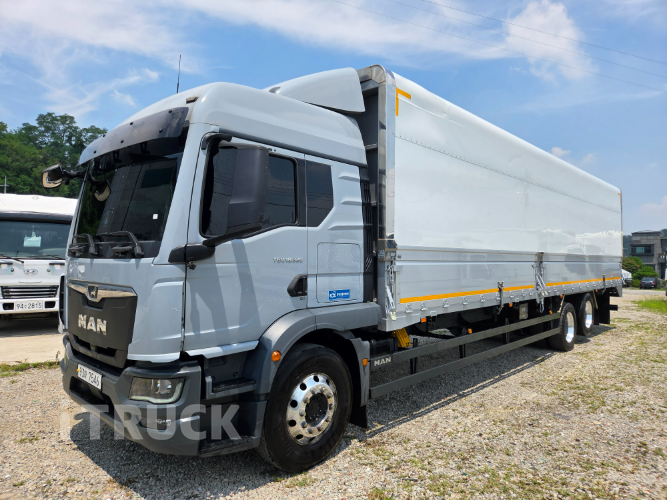 만 TGM 320 후축 윙바디 13톤 오토 2