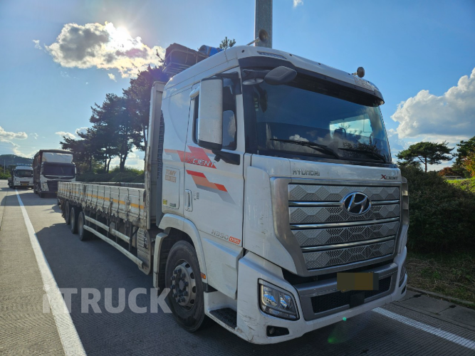 현대 엑시언트 프로 350 후축 카고 13.5톤 수동