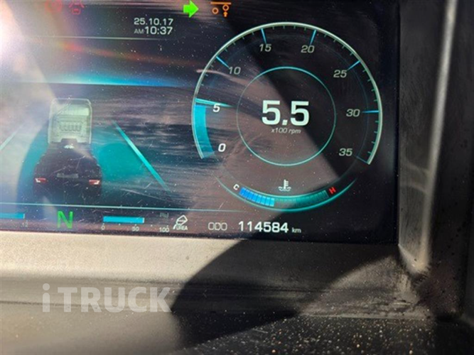 타타대우 맥쎈 570 앞축 윙바디 5톤 오토 13