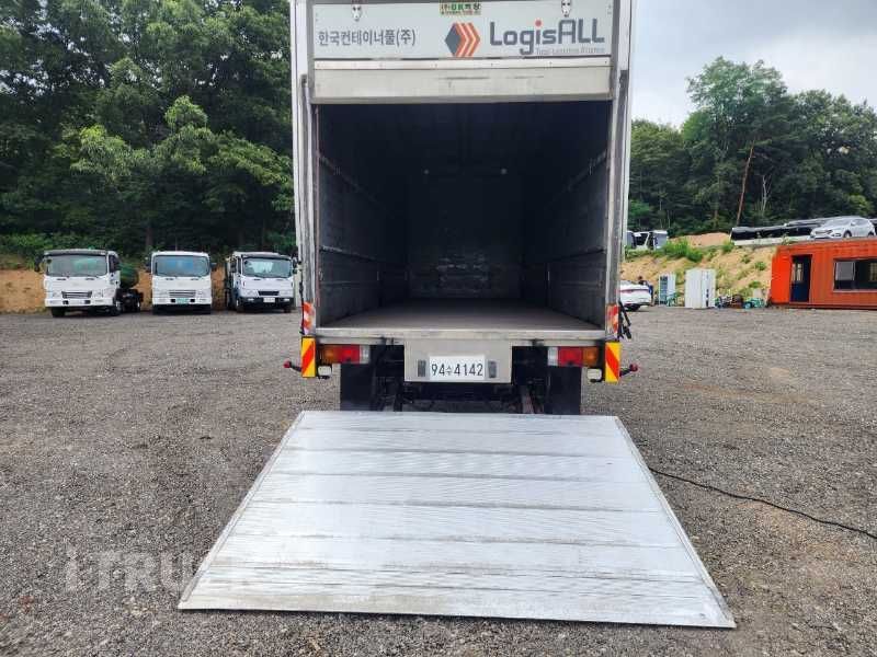 현대 메가트럭 280 단바리 윙바디 4.5톤 수동 9