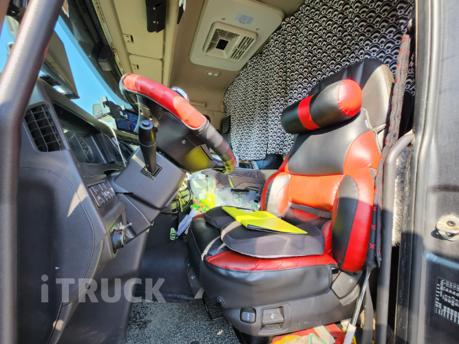 현대 우드칩 20.8톤 540 앞축 무빙워크(워킹카) 오토 15