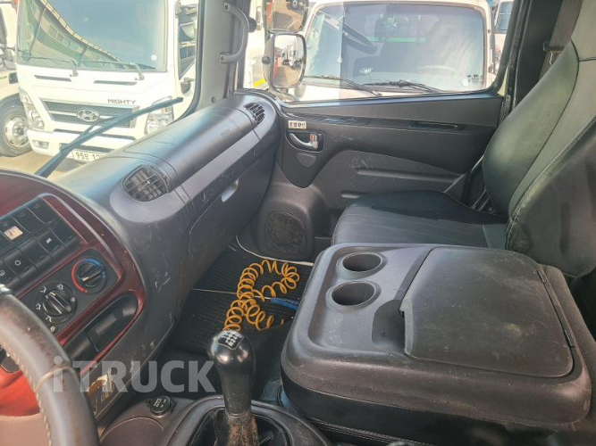 현대 카고크레인 광림2057 메가트럭 7.5톤 15