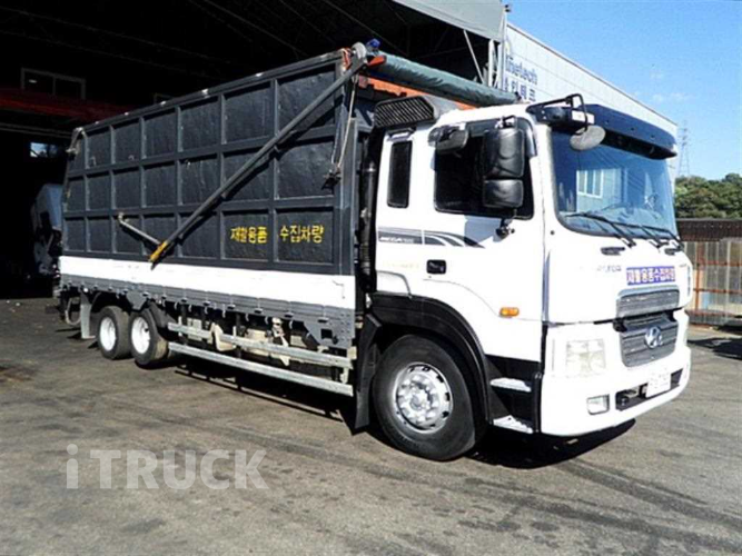 현대 메가트럭 집게차 300 5톤 수동 없음(순정) 0