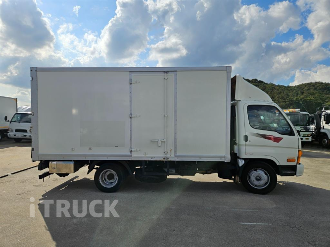 현대 마이티큐티 2.5톤 표준탑 일반캡 3