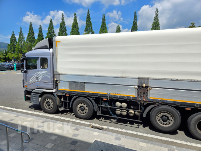 타타대우 프리마 440 앞축 상승윙바디 25톤 오토 리타더 1