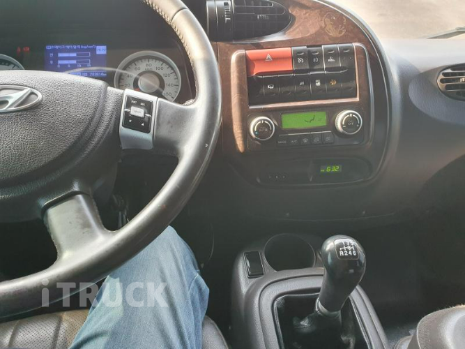 현대 메가트럭 280 단바리 카고 5톤 수동 15