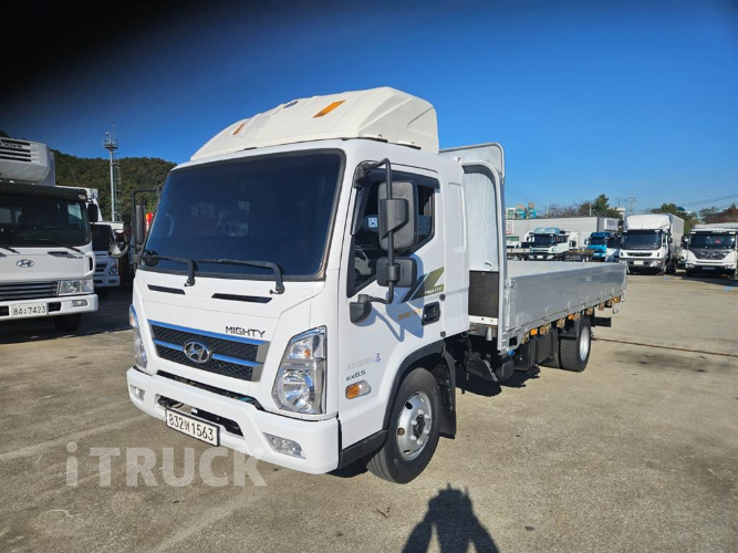 현대 올뉴마이티 3.5톤 광폭 카고 슈퍼캡