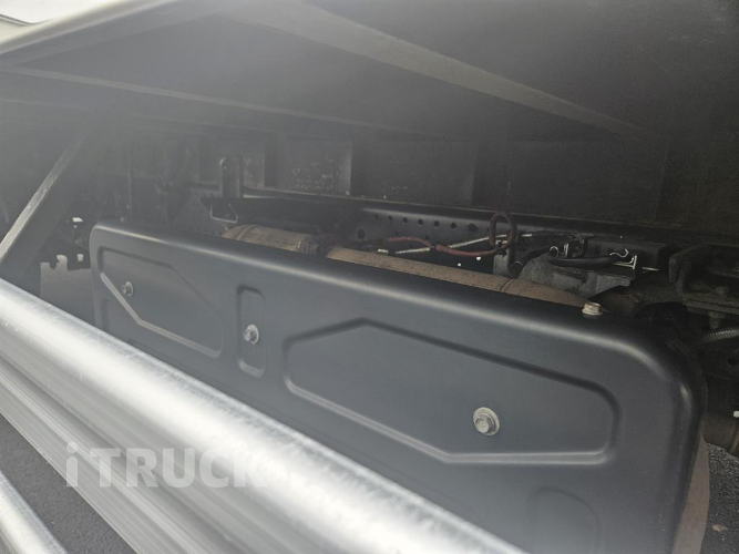 이스즈 엘프 3.5톤 광폭 냉동탑 투냉 조르다 8