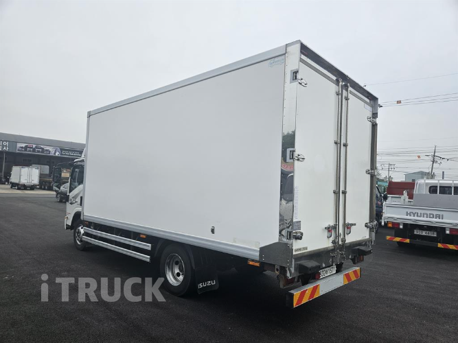 이스즈 엘프 3.5톤 광폭 냉동탑 투냉 조르다 3