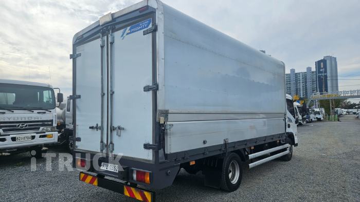 현대 마이티 3.5톤 광폭 윙바디 3