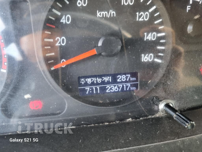 현대 마이티큐티 2.5톤 냉동탑 15