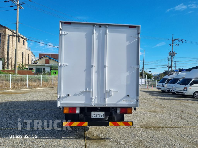 현대 마이티큐티 2.5톤 냉동탑 5