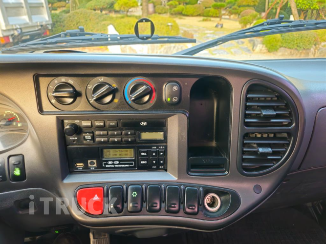 현대 홈로리 이마이티 11