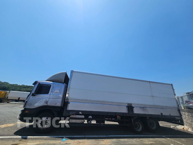 타타대우 프리마 280 후축 윙바디 9톤 오토