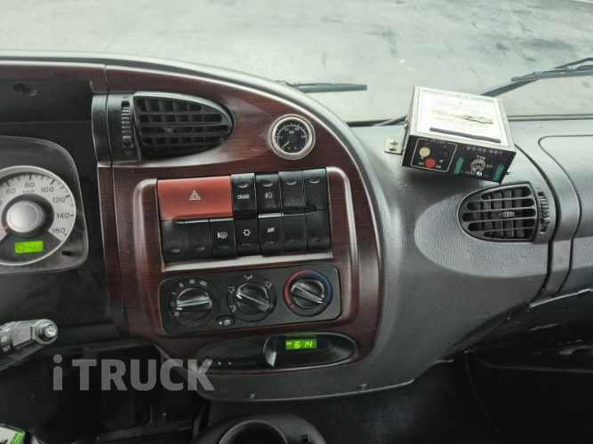 현대 메가트럭 암롤 250 5톤 수동 앞축 14