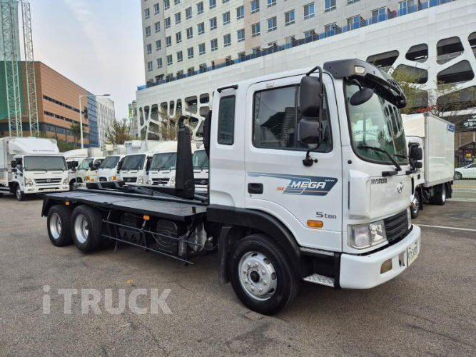 현대 메가트럭 암롤 250 5톤 수동 앞축 2