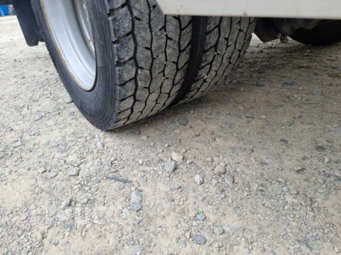 현대 메가트럭 280 단바리 익스하이탑 4.5톤 수동 13