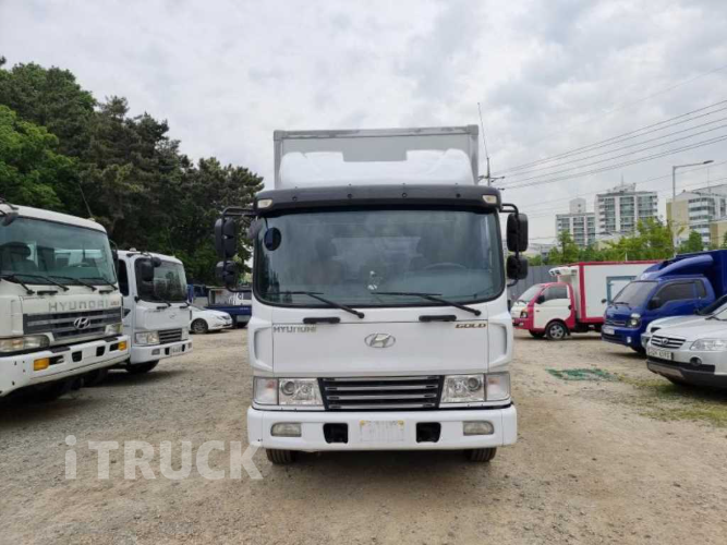 현대 메가트럭 280 단바리 익스하이탑 4.5톤 수동 1