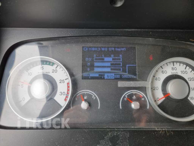 현대 메가트럭 280 단바리 익스하이탑 4.5톤 수동 9