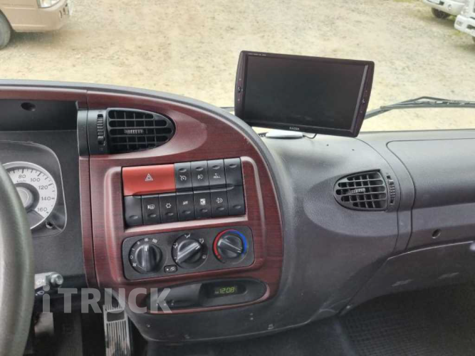 현대 메가트럭 280 단바리 익스하이탑 4.5톤 수동 8