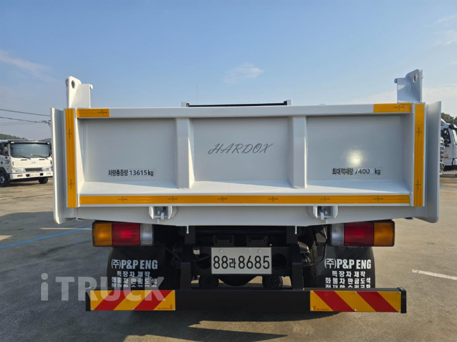 현대 메가트럭 화물덤프 5톤 9