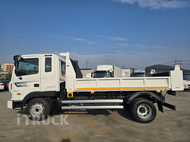 현대 메가트럭 화물덤프 5톤 5