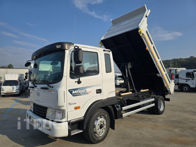 현대 메가트럭 화물덤프 5톤 11