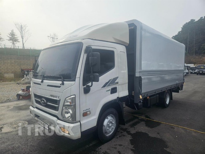 현대 올뉴마이티 3.5톤 윙바디 슈퍼캡 1