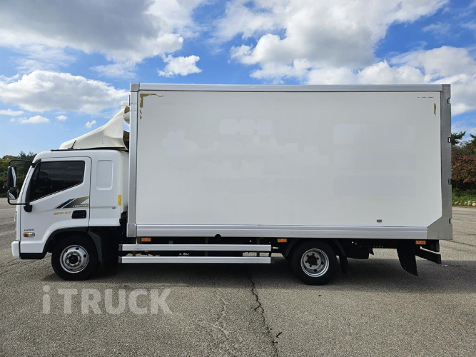 현대 올뉴마이티 3.5톤 광폭 냉동탑 6