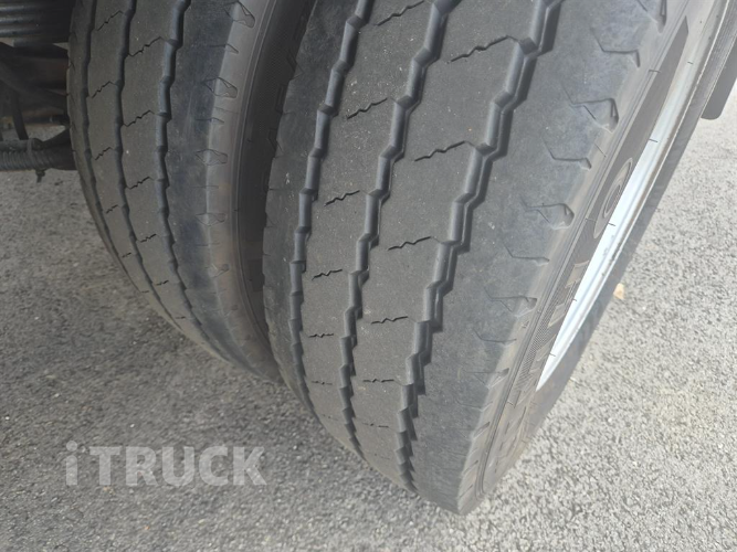 현대 메가트럭 250 단바리 카고 5톤 수동 13