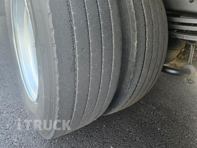 볼보 FL 280 후축 카고 7.5톤 오토 18